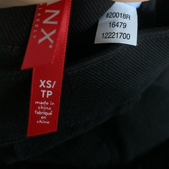 NEW SPANX Jean-ish Ankle Leggings in Black - Picture 8 of 8